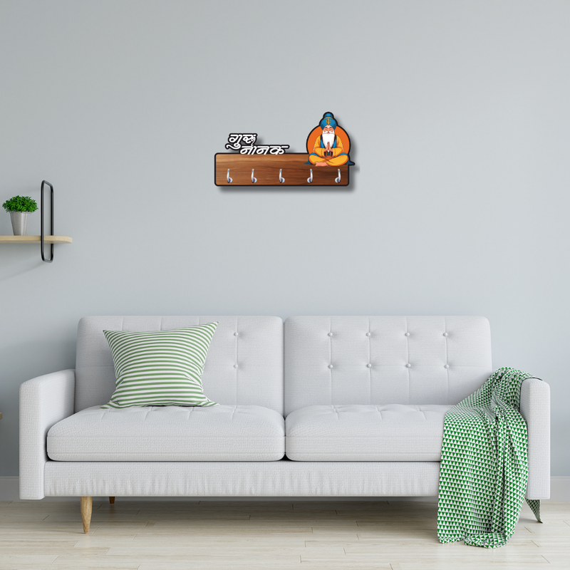 Wooden Key Holder with Guru Nanak Dev Ji - ICraft asia