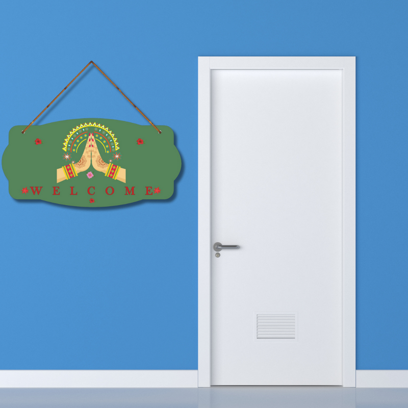 "Welcome" wall hanging