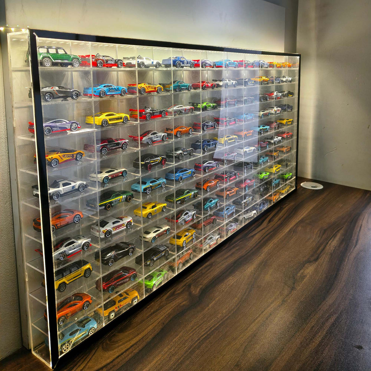 100-Car Hot Wheels Display Case